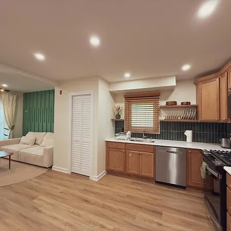 Elegant 3Br 2Ba Entire Apartment Short Walk To The Beach Heart Of Wildwood Exterior photo