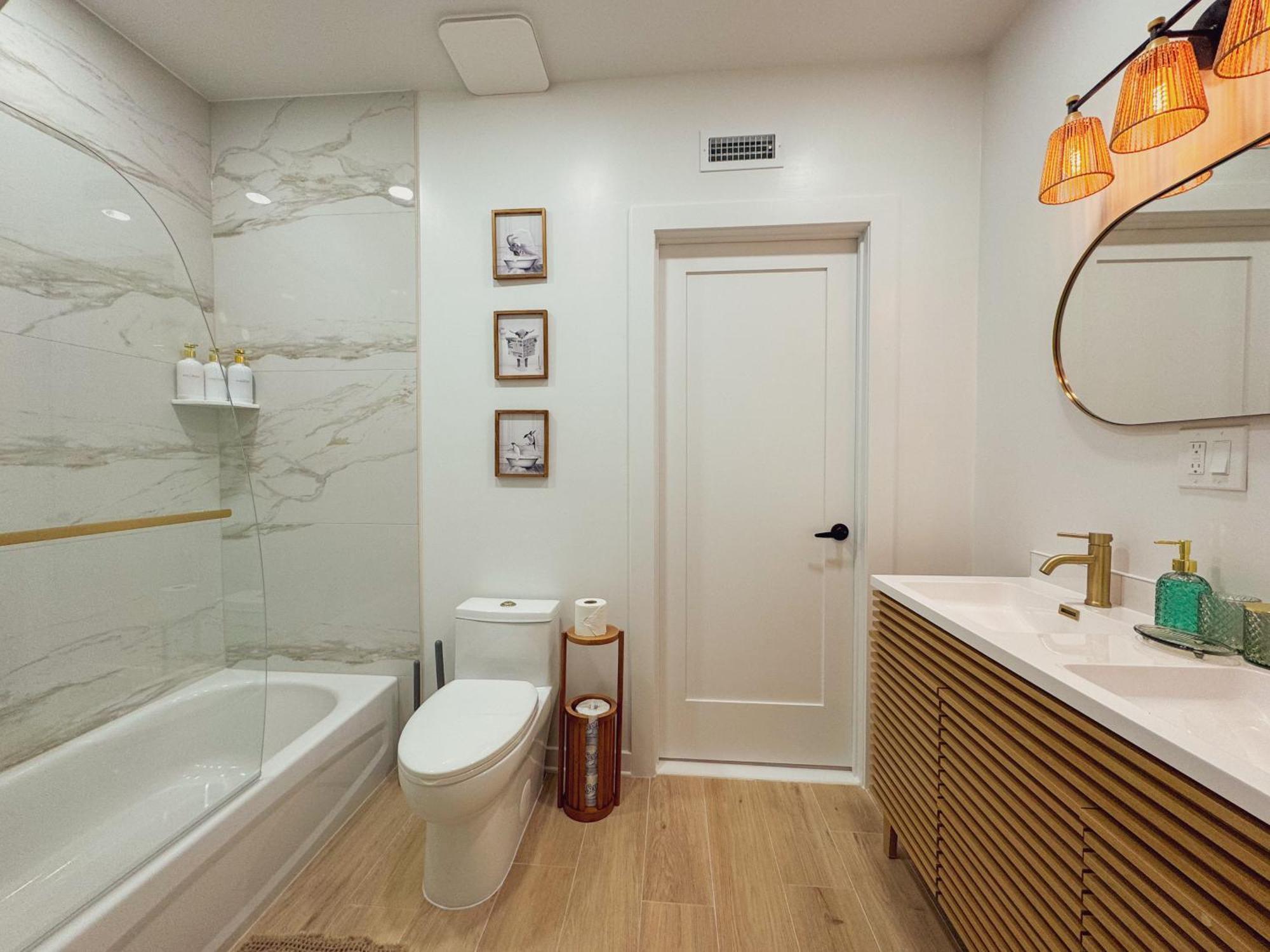 Elegant 3br 2ba Entire Short Walk To The Heart Of * Wildwood
