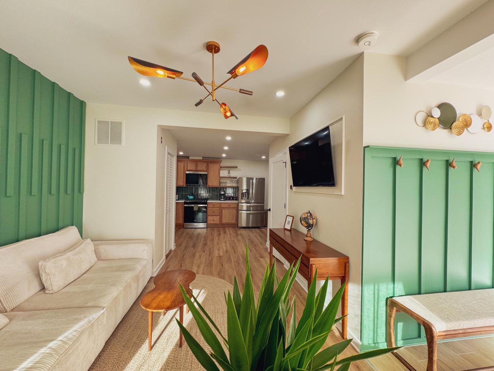 Elegant 3br 2ba Entire Short Walk To The Heart Of Appartement *